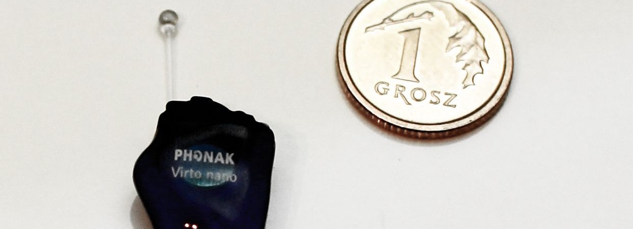 Mały aparat słuchowy phonak virto nano